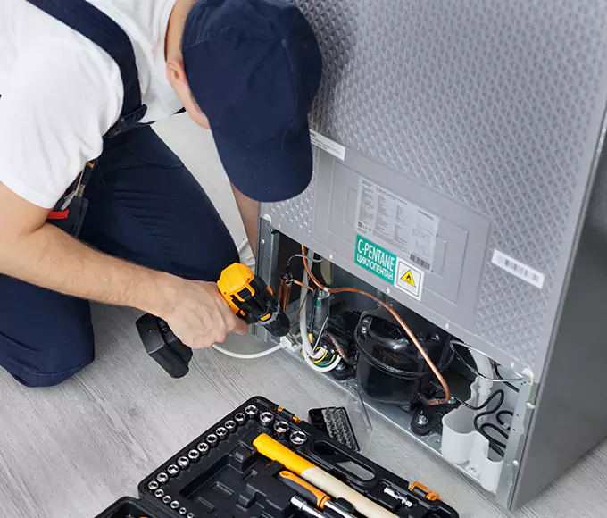 Why Fall River Facility Managers Trust Fall River Appliance Pro for Every Commercial Chiller Repair?